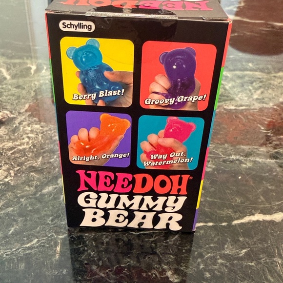 NEEDOH Gummy bear NEW (groovy grape) - Picture 2 of 4